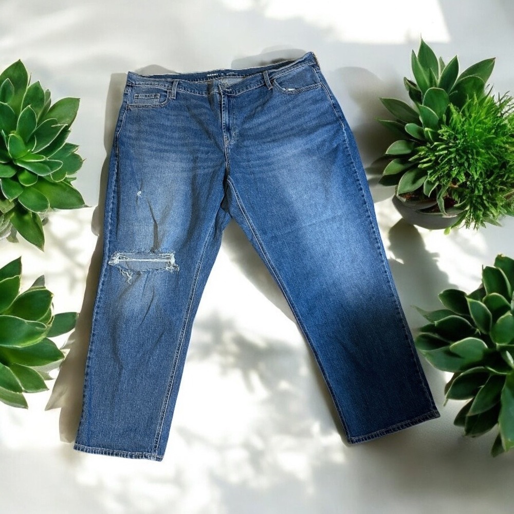 Old Navy Mid-Rise Wow Boyfriend Size 22 Medium Wash Denim Jeans Plus Distressed